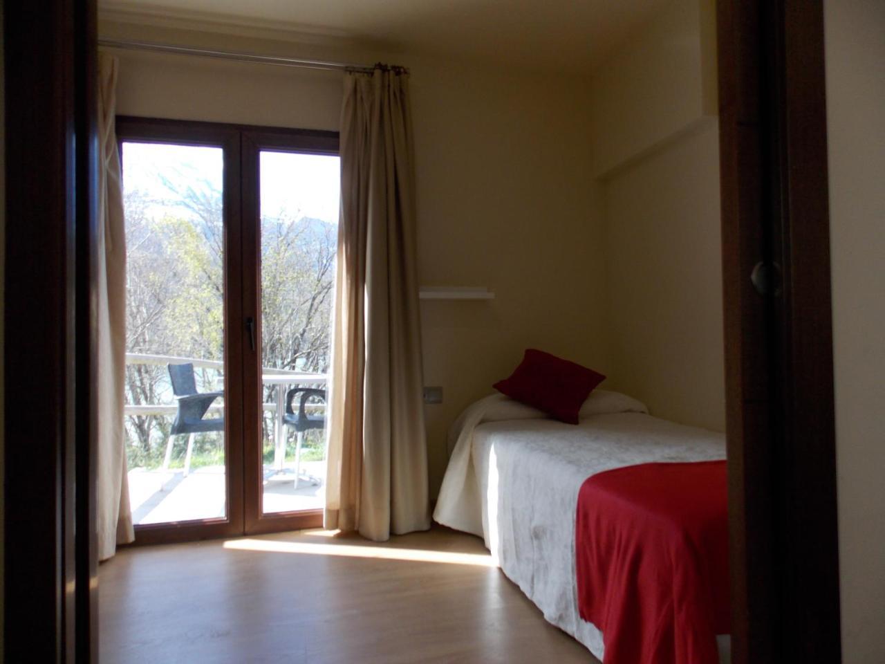 Aparthotel Bubal Ел Пуейо де Йака Екстериор снимка